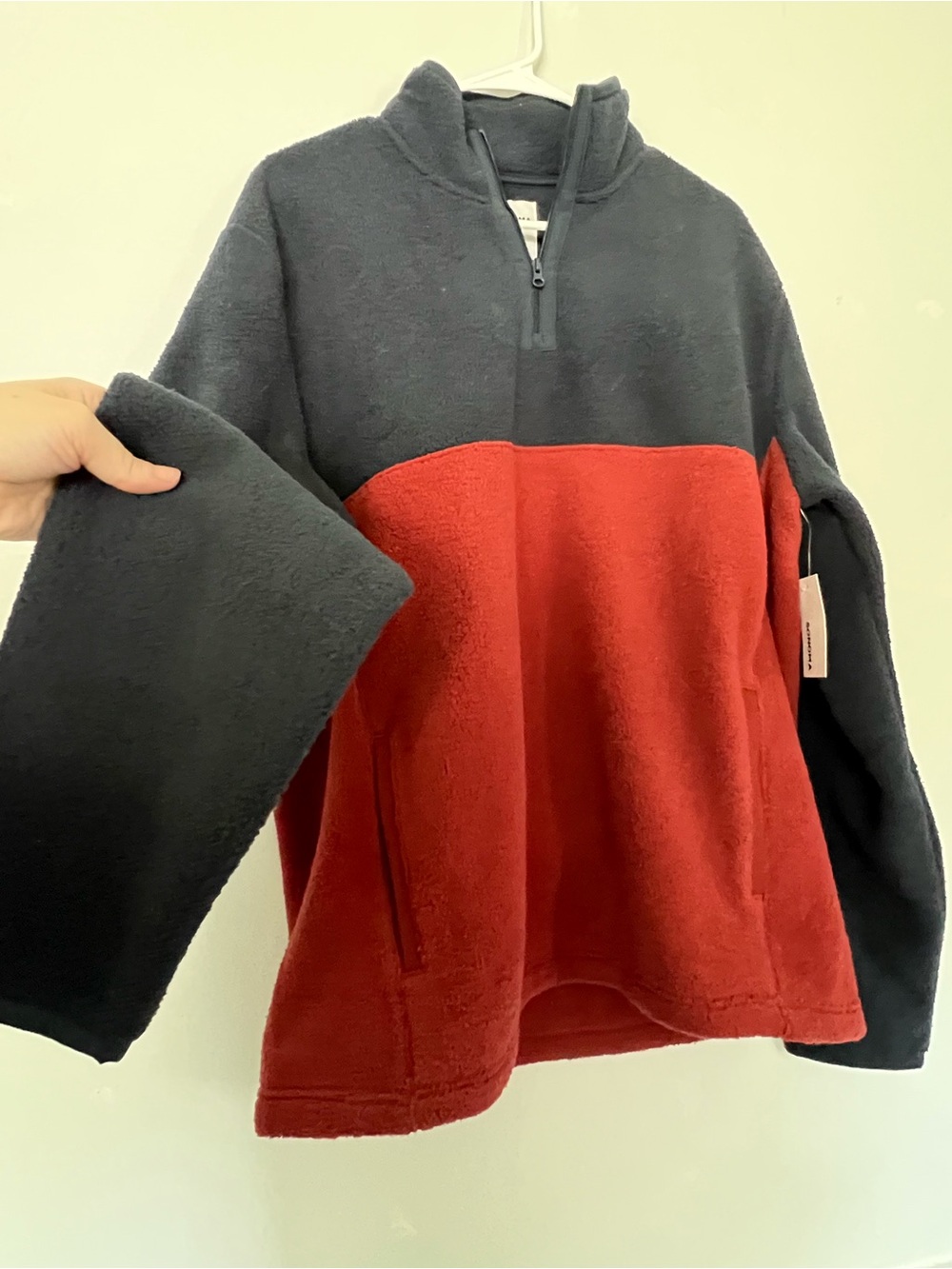 Sonoma Two-Tone Quarter-Zip Fleece Pullover - Red & Black